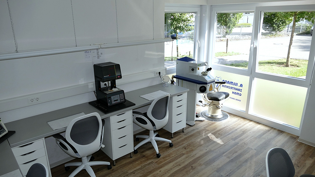 CAD/CAM-Fertigung von Zahnersatz – digitale Zahntechnik bei A.Illmann